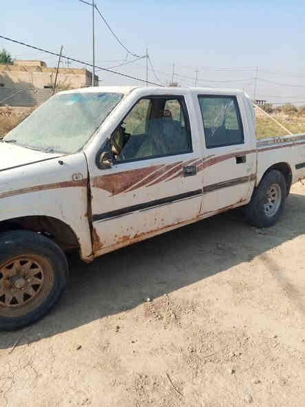 سلام عليكم كنوه وراق للبيع باتري جديد تواير نص عمر محرك بي صوت كير جديد سياره شقاله كشرته حلوه مكاني الناصريه قضاء الصلاح سعر 550وبي مجال للشراي رقم ***********
