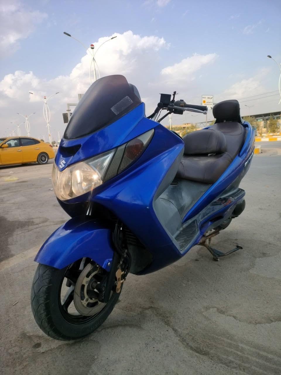 سلام عليكم 
للبيع او مراوس 
الدراجه جديده ماشيه 30 الف بس كامله مابيه نقص 
المكينه والكير مكفوله مامفتوح بيه برغي 
السعر 900 المكان ناصرية مركز 
للتواصل اتصال او واتساب 
***********
