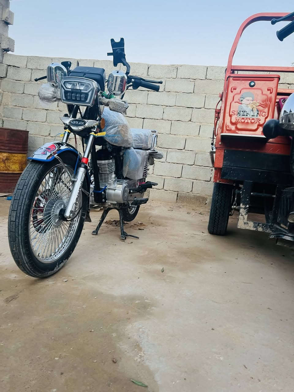 سلام عليكم تايكر 5كير مكفوله وراق سكنر  مكان النجف الحيدريه ***********تواصل واتساب وخاص
