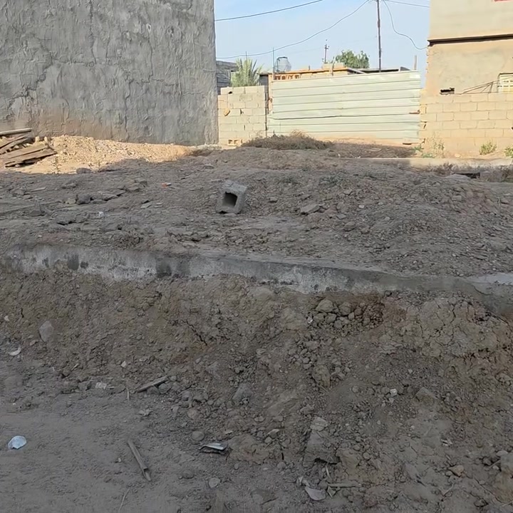 السلام عليكم ورحمة الله وبركاتة 🫱🏽‍🫲🏻
متابعينا الكرام 👥
قطعة أرض🏞 للبيع المساحة 126
الواجهه9 نزال14 سكنيه مكان مميز 
السعر 22مليون وقابل للتفاوض🌷 
العنوان: بغداد /التاجي /نزلة جميل الويّس (قرب جامع الرحمن) 
للاستفسار الاتصال على الارقام الاتيه 
كورك: ***********📞
اسيا: ***********📞
#مكتب_ديرتنا_للعقار 🏢
#بإدارة_أحمد_أبومصطفى💕
