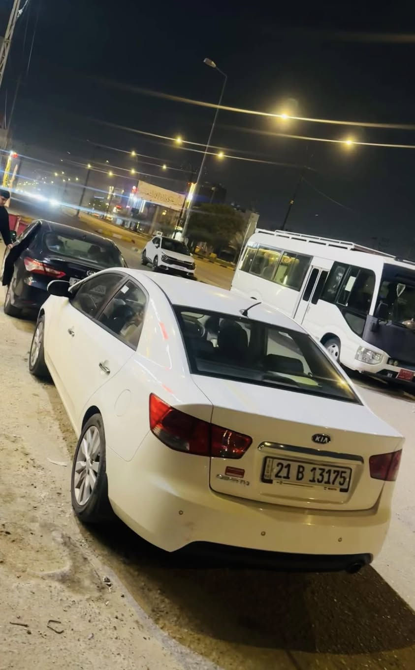 من رخصت الادمن المحترم …سيراتو 2011خليجي مكفوله كفاله عامه بدون قطره صبغ السعر 114وبيه مجال قليل  المكان بابل ***********
