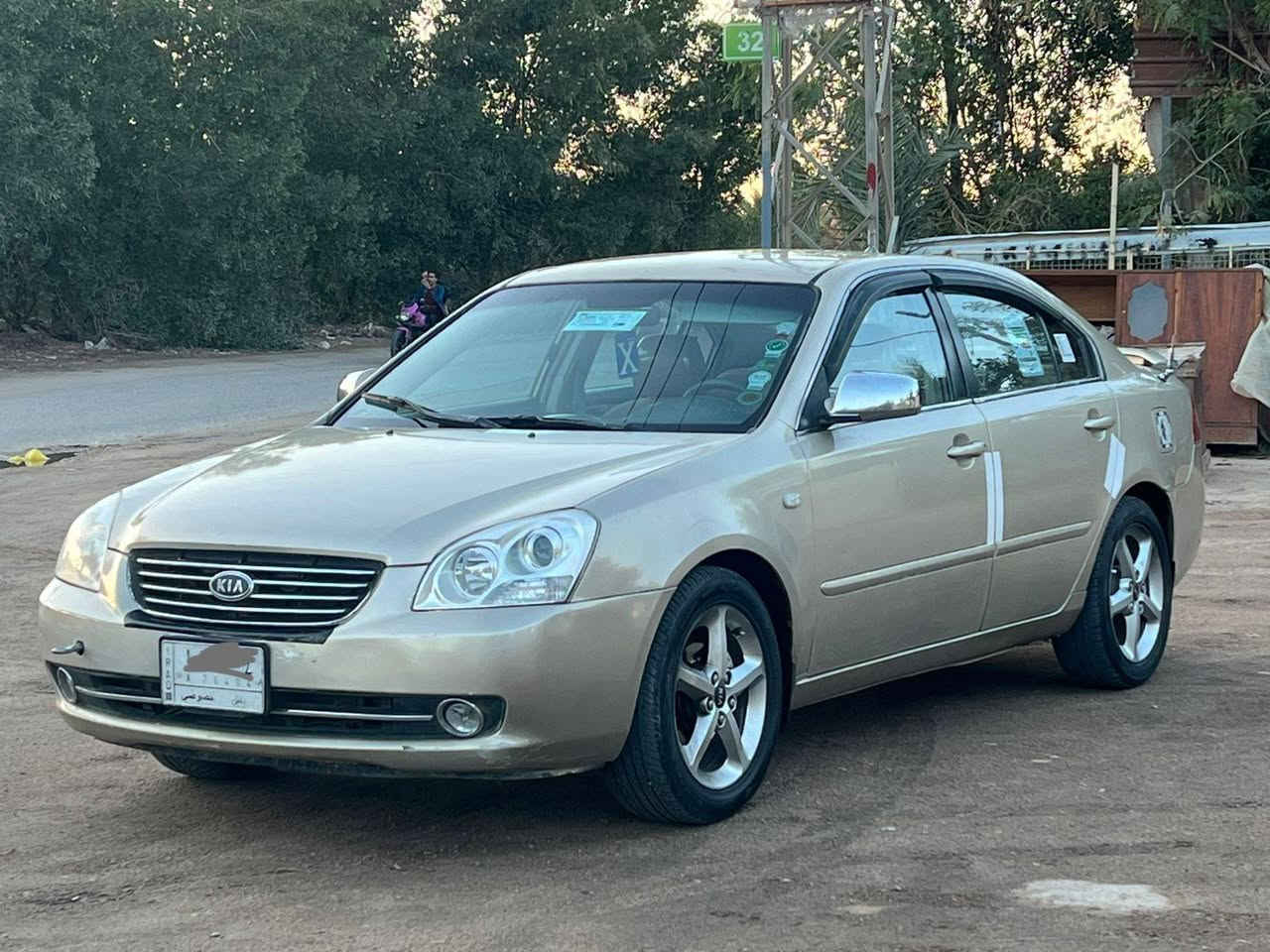 السعر ((87)) وبيها مجال
الاتصال ((***********))اوبتيما خليجي مديل ((2009 ))  رقم بابل سنويه  الغايه 2028 

فول مواصفات عدا الفتحه 

ملاحظه // سياره بيها رشات صبغ جدا بصيطه بدون دواخل 

مكينه وكير وحداديه وضع شركه شرط 

مكينه وكير وحداديه وتخم تاير كله جديد كهربائيات كله شغاله تبريد ثلج ❄️ 

مكان السياره نجف
