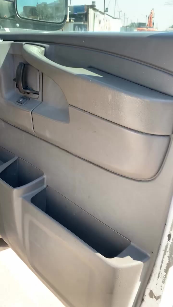 سلام عليكم سفانه 2006 كفاله من ضربه مكينه كير اكسل خير من الله تخم تاير جديد سبلت خلفي 
باتري جديد قاعده فيوزات جديد ضفيره جديده 
قاعده فيت بم سياره خير من الله ومال على باب الله شغل وطلع سعر 80 تحويل ثاني مكاني بغداد مدينه صدر 
رقمي ***********
