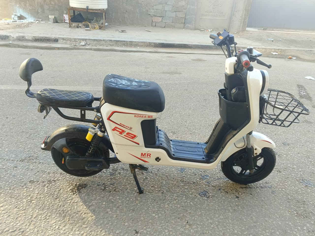 للبيع دراجه R9 موديل 25 شرط الفحص فؤل سعر 350 كربلاء حي البلديه ***********
