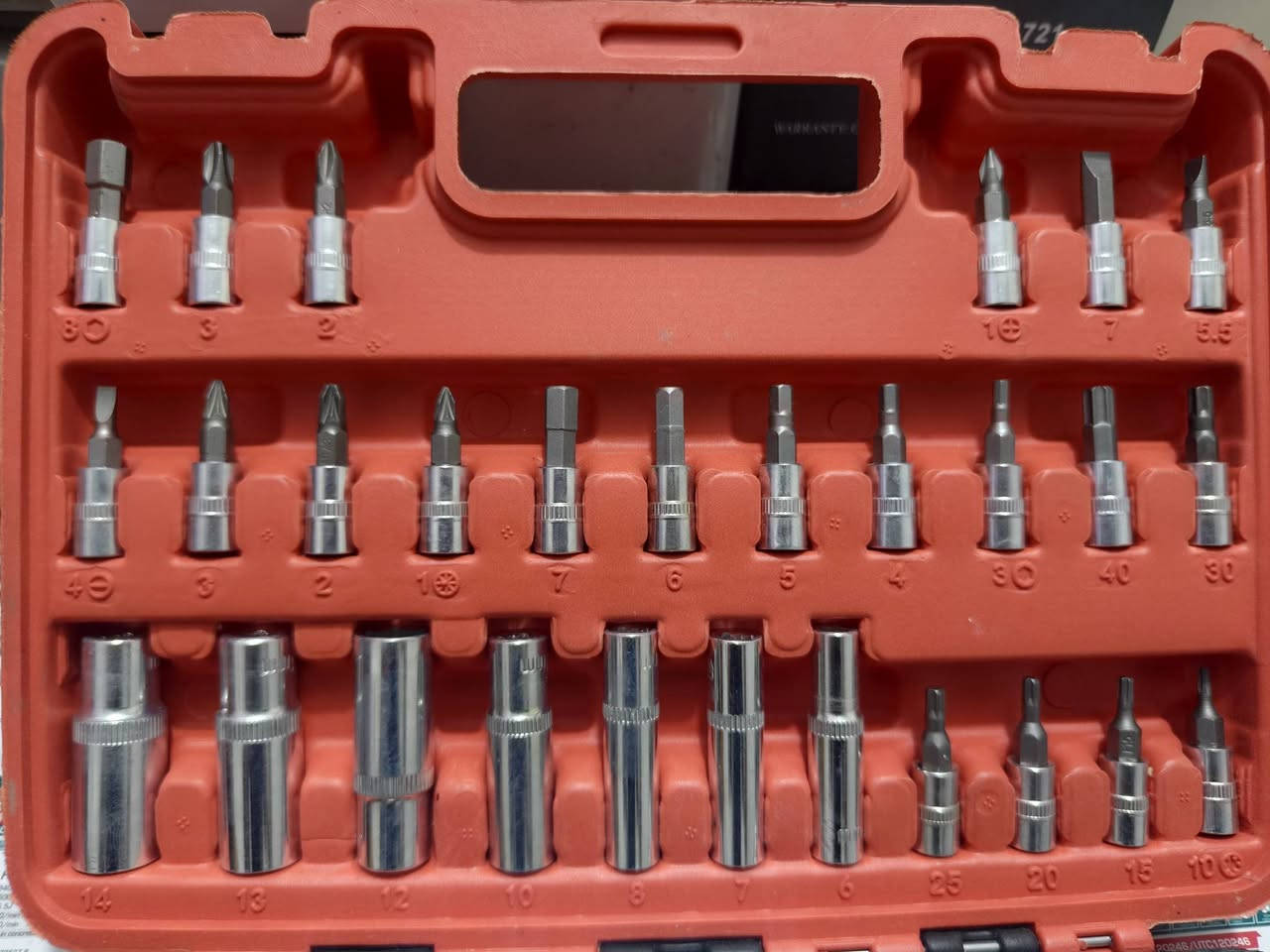 سيت لقمه 53 قطعه معه حقيبه بلاستك 
السعر 10 الف معه التوصيل


**إذا كنت صاحب هذا الإعلان وتريد حذفه لأي سبب، رجاءا أرسل رسالة إلى الدعم الفني**