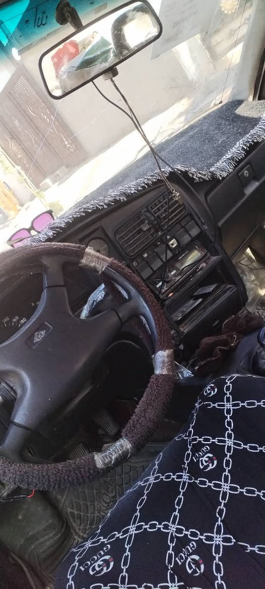 اوبل اوميكا موديل ٩١ رقم كركوك مشروع وطني لسنة ٢٠٢٧  دفتر بانزين، سيارة كير محرك شرط، السيارة بيها ضربة بسيط باب السكن،
للاستفسار ***********
السعر ٢٧ ورقة
