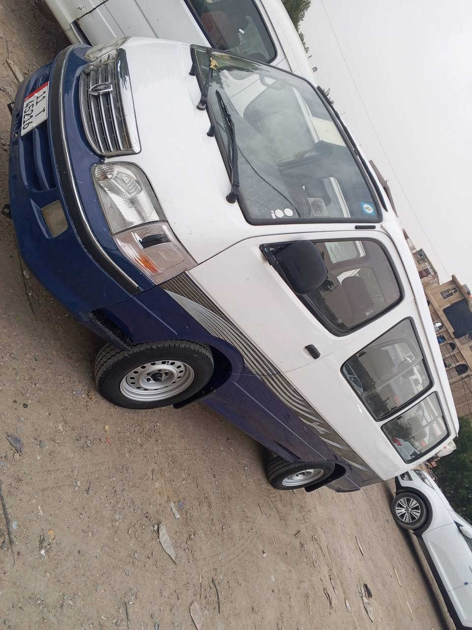 سلام عليكم للبيع جنبي حبريه موديل 14ستلام 19سياره كفاله بيهة بارد باب سلايت مكينه وكير بل صندوك قبق أصفر رقم بغداد مصفره هيه وغرامات بسمي سنويه ل31 رقم *********** مكان سياره بغداد
