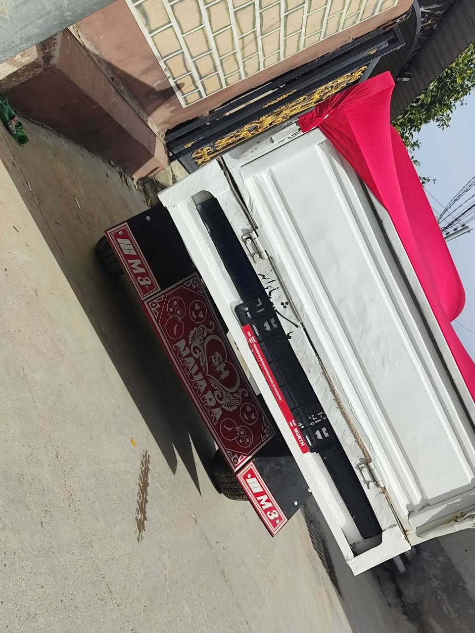 ئەم کەریم کابانە بوفروشتن  سعری زۆر گونجاوە بارەی 22یکە
مودیل 2025 
مەکینە 150یە ماشاللە چرکەی تیانیە بەشەرت
هەمووکیانی لوکە هەزارماشاللە کیج الکترونیە بودی دریژە اوراق وبلیتی بیلادیە ماڵی کەسابەتە  لەخوار بازار ایفروشین


**إذا كنت صاحب هذا الإعلان وتريد حذفه لأي سبب، رجاءا أرسل رسالة إلى الدعم الفني**