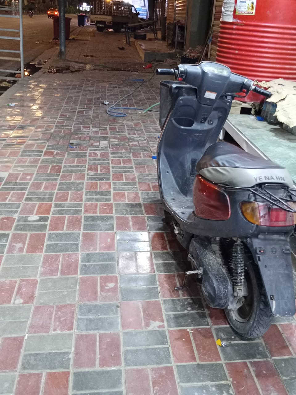 سلام عليكم دراجه منغولي للبيع دراجه نضيفه مامفتوحه مستعجل عله بيعته السعر 250 وبيه مجال شي بسيط تفضل خاص


**إذا كنت صاحب هذا الإعلان وتريد حذفه لأي سبب، رجاءا أرسل رسالة إلى الدعم الفني**