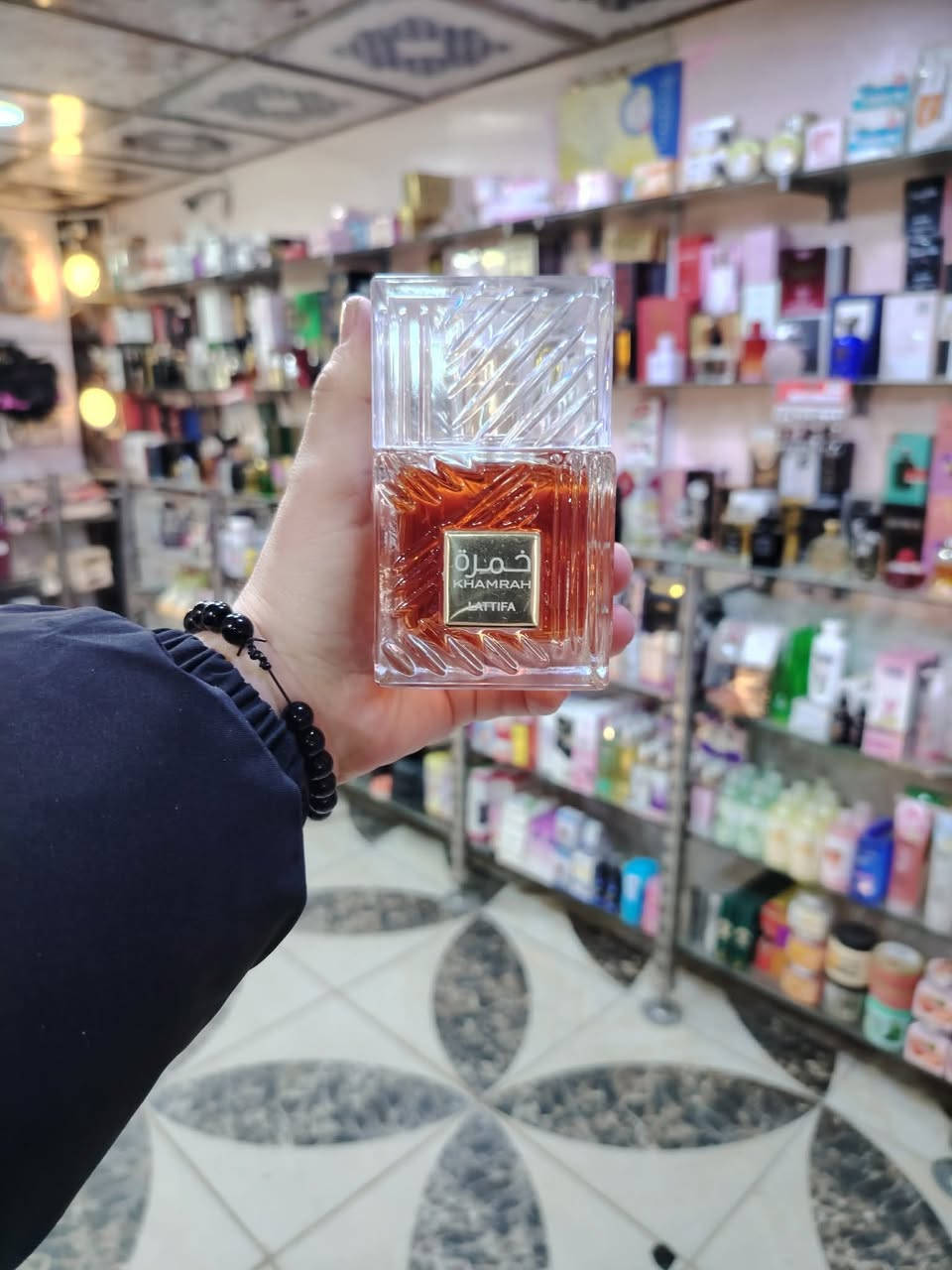 يعلن محل حمودي عطور سامراء  عن بيع انواع  ماركات العطور زورونا تجدون الافضل وبااسعار جيده العنوان 🛍سامراء تقاطع الحداحده خلف مستشفى الهادي  🛍*********** حذيفه للعطور
