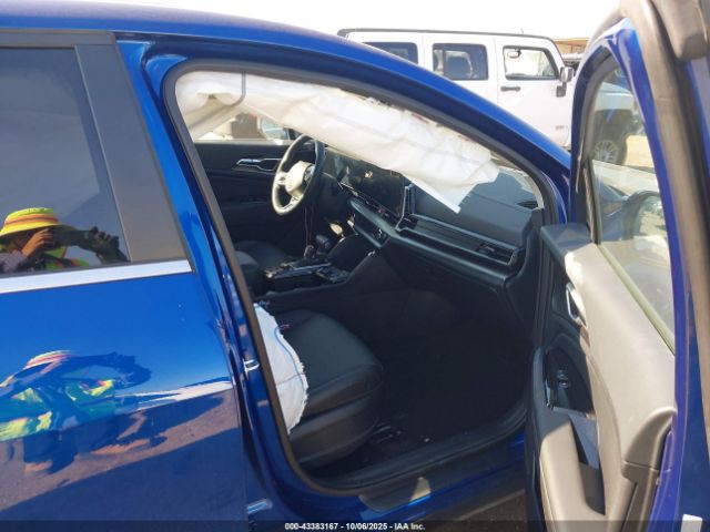 السلام عليكم سبورتج 25موعد الوصول يوم 3/18بسعر160 الى المنطقة الحرة  عمان تدخل حرة او الي عنده كتاب شهداء للتواصل ***********
