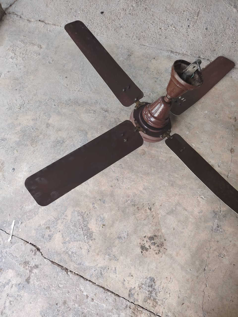 كنتور نضافته نص ونص سعره  25الف بنكا سعره 15الف  كيزر شغال كلشي مابي سعره  20الف


**إذا كنت صاحب هذا الإعلان وتريد حذفه لأي سبب، رجاءا أرسل رسالة إلى الدعم الفني**