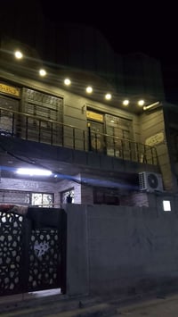 ١٠٠م • طابقين ونص • شارع ابو هاتو