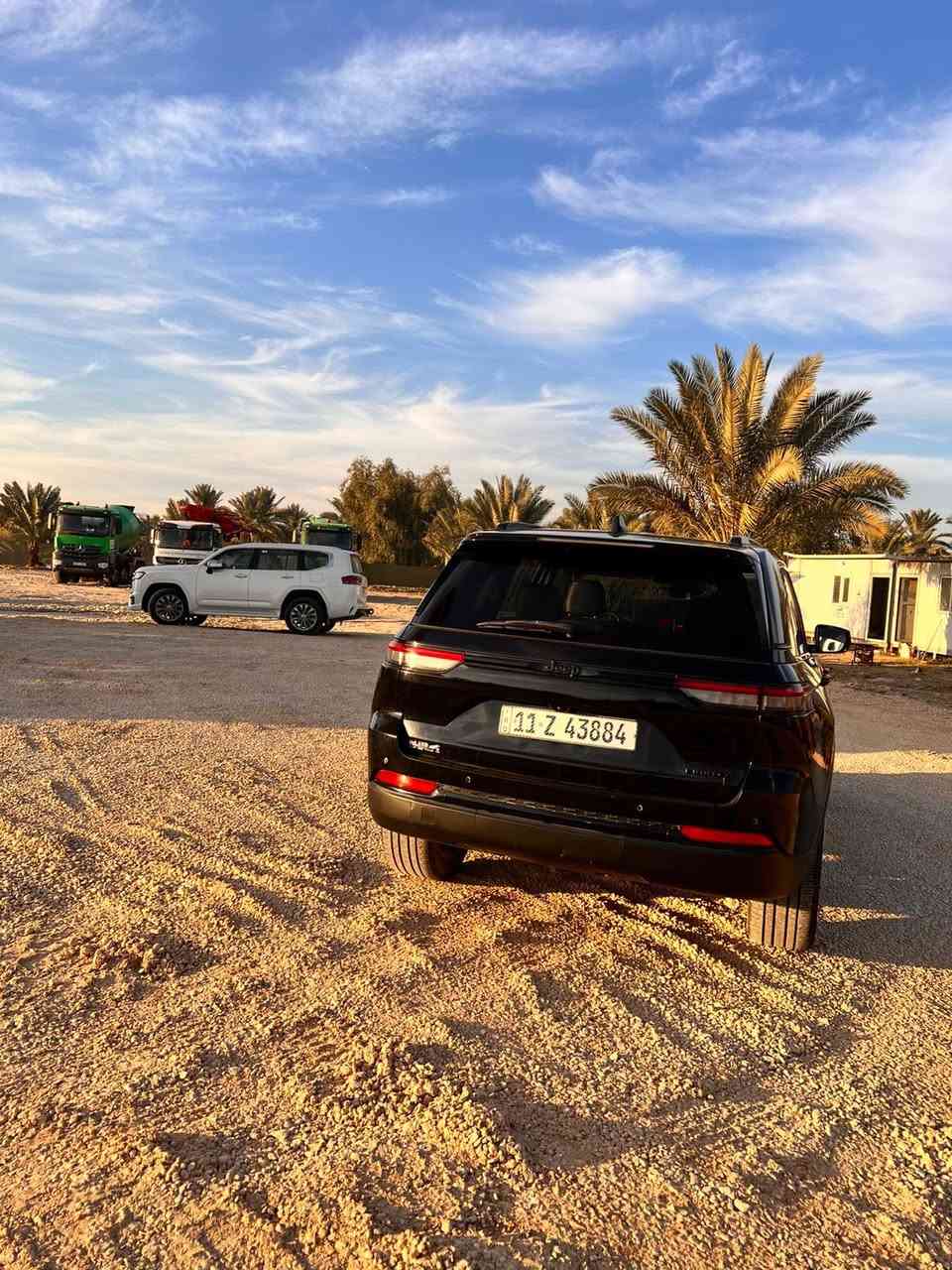 السلام عليكم
جيب كراند شيروكي
موديل 2023
5 راكب لمتدد
فول مواصفات عده الفتحه 
رقم بغداد بإسمي 
ماشيه 34
جميع الايرباكات سليمه عدا الكشن
كشنات جلد 
كشن كهرباء 
شاشه كبيره 
رادار 
مانع انزلاق
مانع توقف 
اشاير بالمري 
ايقاف تلقاءي 
مانع تصادم 
جنطه كهرباء
قطعتين تبريد 
حادث جاملغ وبنيد شواصي مكفوله
وتعديل بسيط باللغد والسونار 
وصور الحادث مرفقه بالمنشور
مكاني بابل الحله
***********
السعر 320 $ وبيه مجال بسيط
