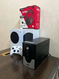 🎮 للبيع Xbox Series S 🎮  🔹 الجهاز اصدار 24/8 🔹 تاريخ الشراء: 25/2 وموج...