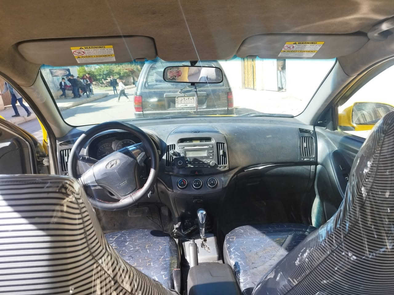 السلام عليكم......
النترا موديل ٢٠١٠ تكسي 
المنشأ امريكي🇺🇸 محرك 20
ضررها داير الخلف السائق وبيها تلقيطات 
السياره عليها ادامه كامله هزه وفحص 
وسنويه جديده 
وهيئه صفر
باقي على اللوحات فقط سعرها ١٠٥
وبيها مجال قليل مكلف بالنشر 
رقم صاحب السيارة ***********
***********
