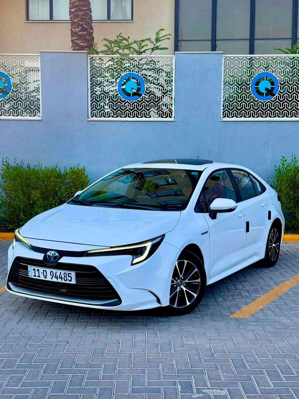 السلام عليكم
للبيع تويوتا كورلا هايبرد 
موديل 2024
العلامه الزرگه باب اول فول مواصفات 
داخل احمر
كفالة عامة من الصبغ والتبديل والبارد والحالوب
ماشيه 19 الف كيلو 
سياره جديده بمعنى الكلمه 
رقم بغداد بأسمي شخصياً تحويل مباشر هزة جديدة
السعر 151 وبيها مجال بسيط 
للاتصال *********** 
مكان السياره بغداد حي الجهاد حي الحسين

