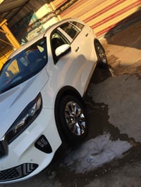 ٢٠١٩ • ٧ راكب • ٩٠٠٠٠ كم