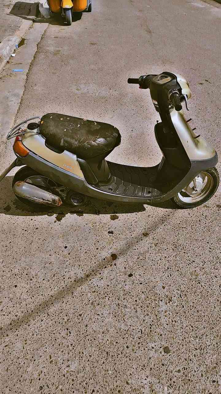 السلام عليكم دراجه للبيع دراجه بطه شغاله كل شيء ما بيها مكاني محموديه السعر 125 وبيها مجال  مستعجل على ابيع كوم حديد البيع تايرات جدد.  *********** استفسار على هذا الرقم
