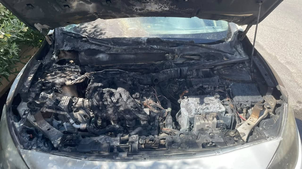 رینو فلاونس ٢٠١٥ محترق للبیع فحم بدون رقم
بدون اي شي


**إذا كنت صاحب هذا الإعلان وتريد حذفه لأي سبب، رجاءا أرسل رسالة إلى الدعم الفني**