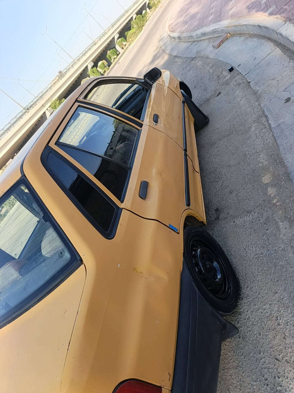 سايبا موديل 9 سياره جاهزه مكينه بيه خيط بخار بيه خفيف شوصي مكفوله كير حداديه تخم تاير كهربيات شغله سياره كل نقص ما بيه كبل الشارع مكاني كربلاء ***********
