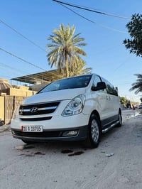 ستاركس 2012 رقم بابل إنكليزي مكفولة عدا صبغ قليل الجاملغ الخلفي سيارة ...