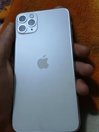 ابيض • ٢٥٦ • شاشة اصلية