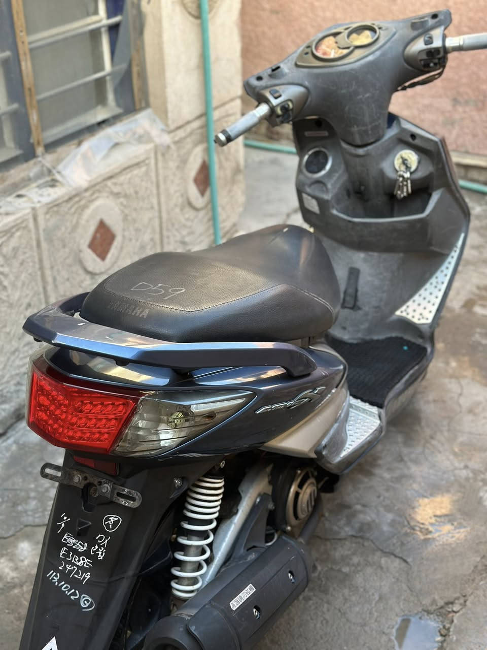 السلام عليكم 
سكنس فحل للبيع
كوري نوزل خطين دراجه نضيفه ومال رمبه
معدلها يخبل بس بيها رجفه بالتحريكه من تحمه
غيره اي نقص مابيها كفاله تفحص وتتوكل- كفرات ختم واحد
سعر خاص او واتساب *********** - مكان كاظمية
حبايب فدوه لكلبكم دراجه نضيفه ومكينتها نشطه وتسوه
الي ميشتري ليدخل ويعامل ويتعبني ويتعب روحه وتحياتي.🤍
