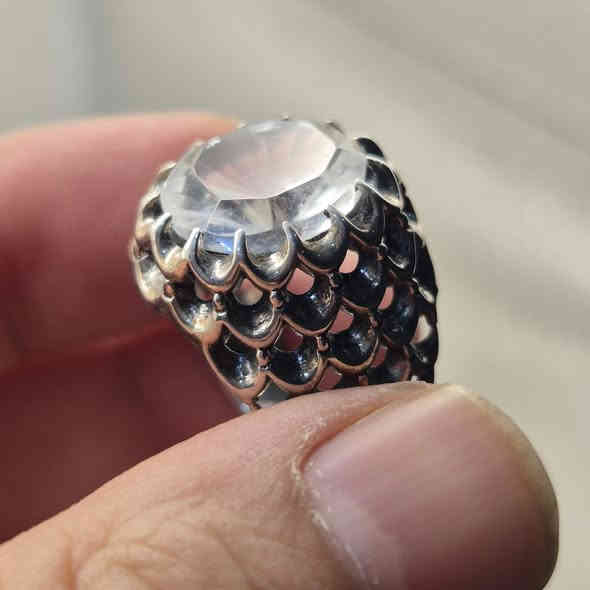 هالمرة مو يماني .... عراقي _ نجفي 💪
در النجـف الأصيل ( ارض النجف ) 
مترش يدوي 
خاتم فضة 925 / قياس 22_23

للإتصال و المراسلة : ***********
🚗 خدمة توصيل كل مناطق العراق
💳 كارت ضمان (أصالة المنشأ  )
📍 الكوفة _ شارع كوفة نجف الرئيسي _ مأكولات خوخة _ داخل فرع المطعم
