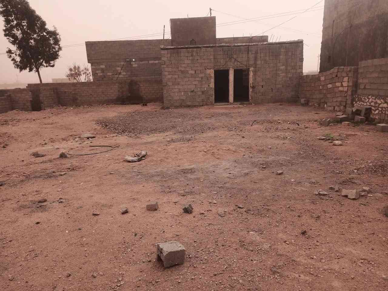 السلام عليكم غرف للبيع مساحه 7 00 السعر 8, وبيهن مجال العنوان حي المين قرب  شقق إذ اكو

 سياره امروس ع الغرف الشارع مالهن 6 متر      ***********
