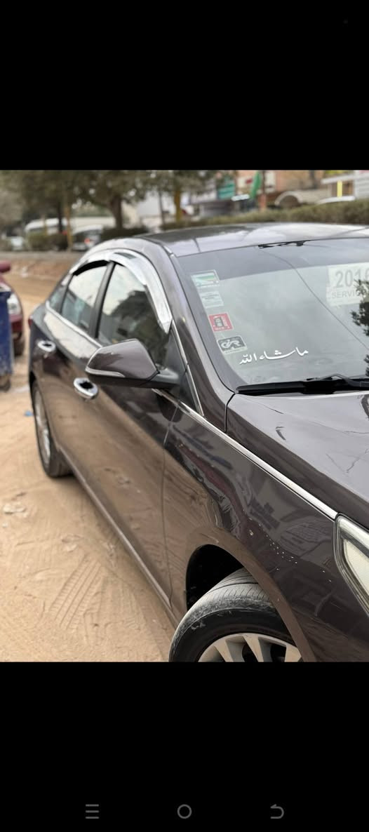 السلام عليكم سوناتا موديل 17خليجي محرك 2400 سبورت منظومه غاز بيها تبريد حداديه  جديده بيها قطعتين صبغ رقم قادسيه تحويل ثاني يوم السعر 130$ وبيها مجال واذا اكو مراوس حسب القناعه. الرقم الهاتف *********** مكان السيارة نجف
