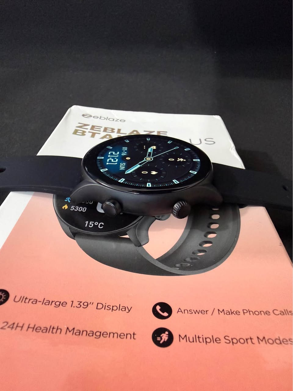 ساعة ماركة - Zeblaze Btalk 3 Plus - جديدة لوك

ملاحضة 🔙 قطع كلهم أمازون أصلي

الشاشة: شاشة ملونة كبيرة عالية الدقة (HD) مقاس 1.39 بوصة

الاتصال: تدعم إجراء المكالمات الهاتفية عبر البلوتوث

الصحة واللياقة: توفر إدارة صحية على مدار 24 ساعة، بما في ذلك مراقبة معدل ضربات القلب وتشبع الأكسجين في الدم (SpO2)، بالإضافة إلى أوضاع رياضية متعددة

عمر البطارية: توفر عمر بطارية طويل الأمد يصل إلى أسبوعين من الاستخدام 

مع لزكة شاشة ضد الكسر

السعر 25 الف والتوصيل مجاني كل العراق 🚚

للحجز والاستفسار مراسلة الصفحة 

رابط واتساب مباشر الي يريد يراسلني 👇

https://wa.me/message/ANGQMMLUZKO4C1 بغداد, العراق


**إذا كنت صاحب هذا الإعلان وتريد حذفه لأي سبب، رجاءا أرسل رسالة إلى الدعم الفني**