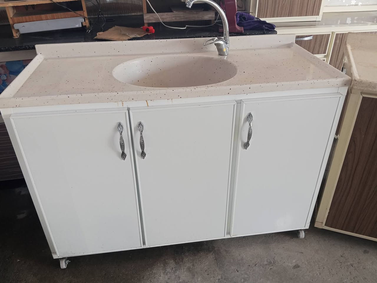 للبيع
***********
***********
معرض الزهراء لاثاث
