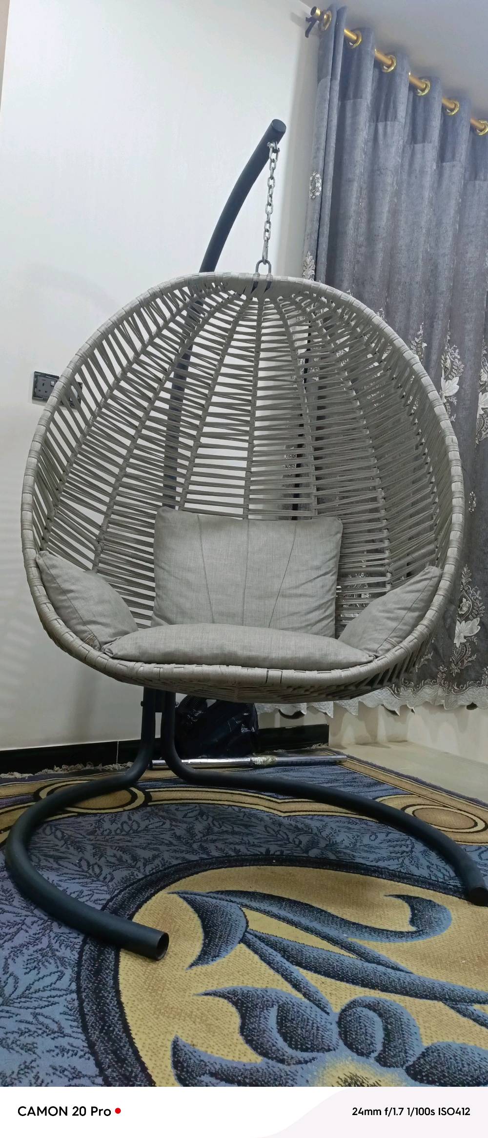 السلام عليكم ورحمه الله وبركاته مرجوحه للبيع ١٥٠ وبيها مجال المكان بغداد الخطيب الزراعي 