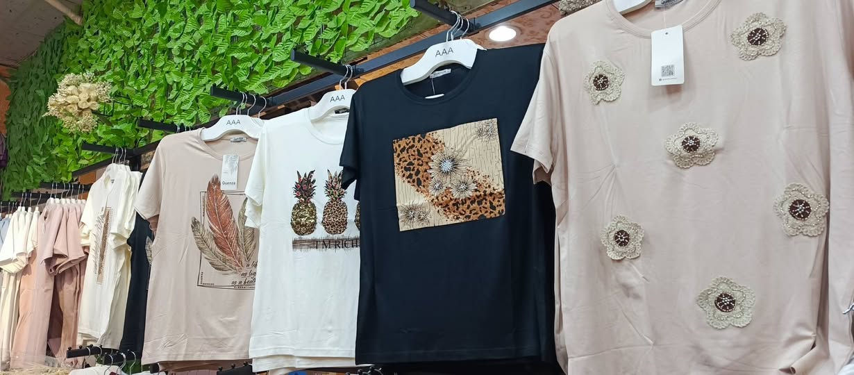 على بركة الله تم افتتاح ازياء بيلا للملابس النسائيه العنوان المسيب السوق الكبير نهاية شارع زين العابدين ومقابل يحيى التميمي .صفحه جديده نبدئها معكم .قوتك تبدأ من اختيارك
متواجدين لحد الساعه 12ليلا
لاستفسار 
مراسلة الصفحه او الاتصال على الرقم 
***********
