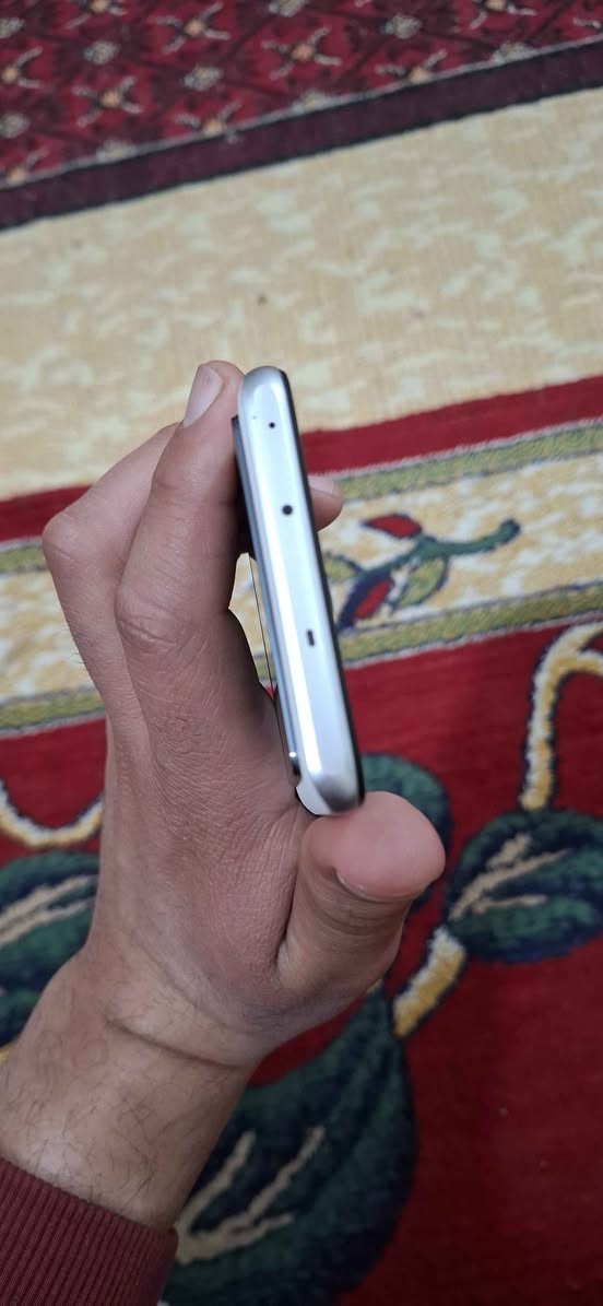 سلام عليكم ريلمي جيتي  ذكره تيره بطاريه ٩٦  جهاز مكفول بيع وراوس سعر ٣٢٥ مكاني بغداد بغداد, العراق


**إذا كنت صاحب هذا الإعلان وتريد حذفه لأي سبب، رجاءا أرسل رسالة إلى الدعم الفني**