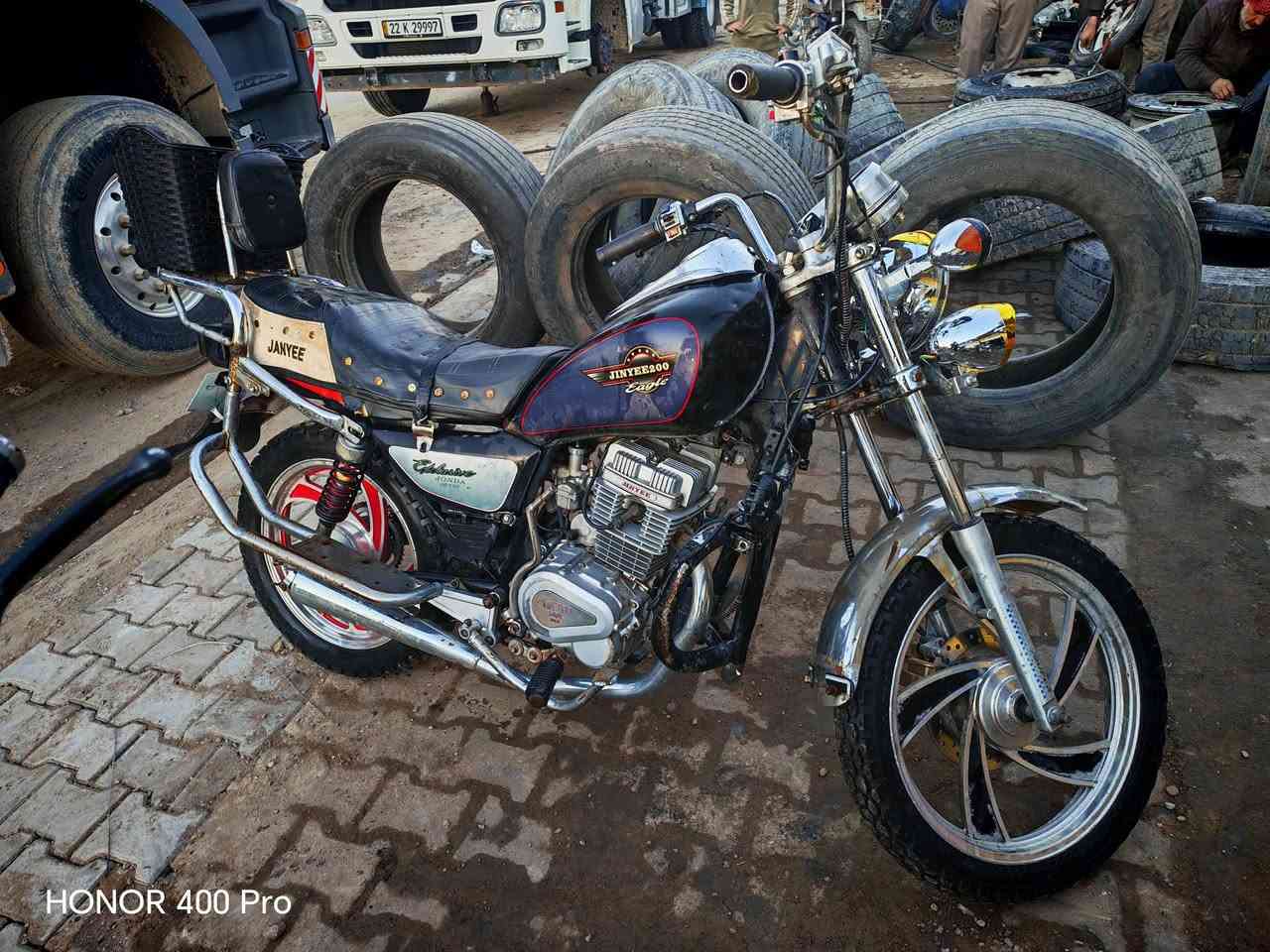 السلام عليكم يوجد موطور للبيع
جني دبل بلك موديل (2014)
محرك لا صرف ولا بخار
كهربائيات كامله كلها شقاله
 سعر 450 وبيه مجال
***********
عنواني الزاب الحي الصناعي مقابيل جامع الضاهر
