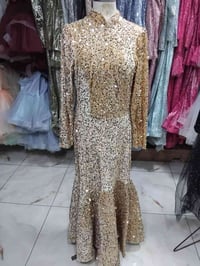 خصم ٥٠٪ • فستان سواريه • شحن لجميع المحافظات