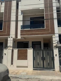 مشتمل للبيع الرفاق الاولى • بيت للبيع الرفاق الاولى • عقار الرفاق الاو...