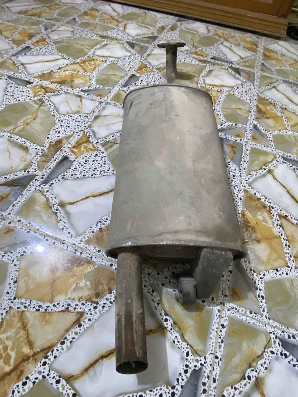 سلام عليكم عندي صالنصه مال كورله مديل 15 نضيفه كلش حجريه بيه التفيده يدك عليه  ***********وعندي هم مبخره مال بانزين
