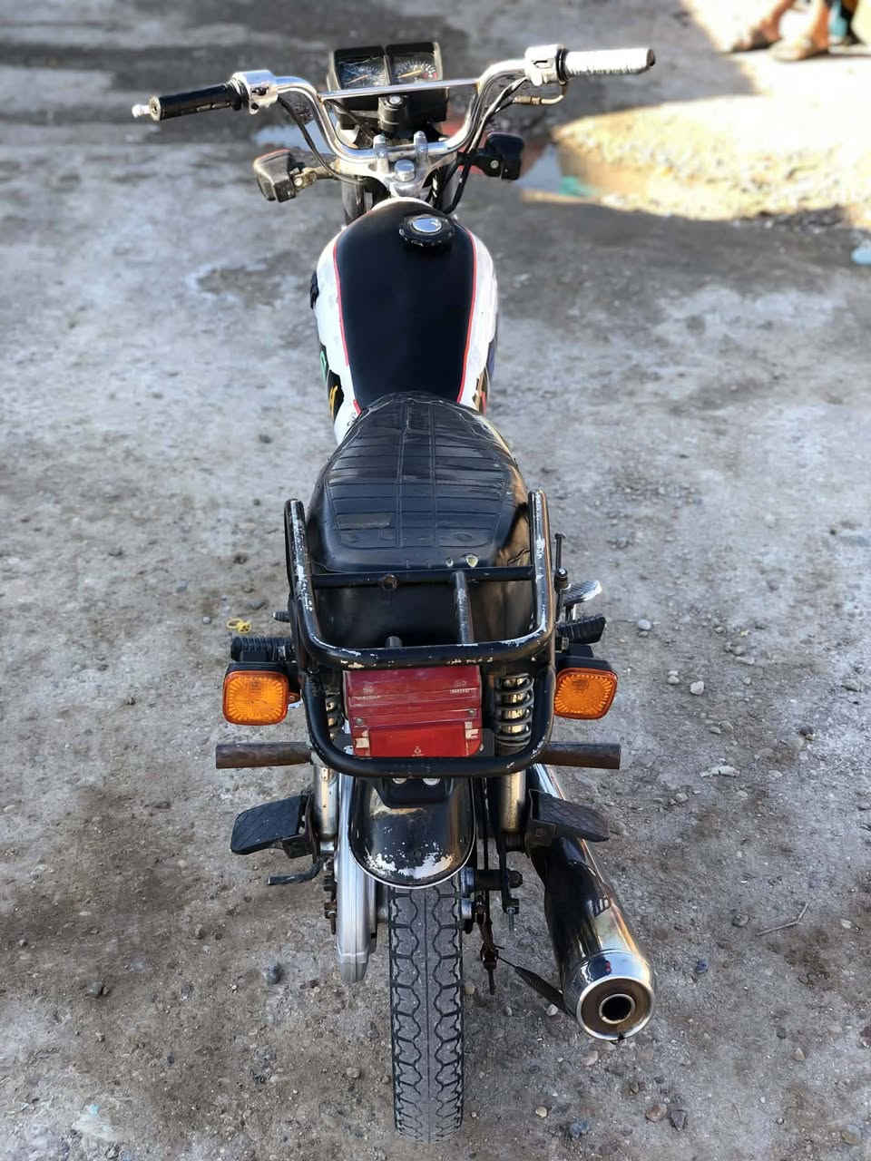 سلام عليكم دارجه تايكر 2018
اوراق ستنساخ  كهربائيات شغاله   السعر 350وبيها مجال قليل عنواني حله ابو عجاج رقم 
***********
