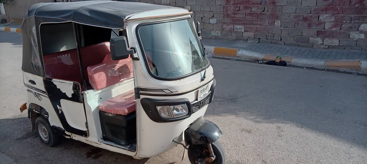 تكتك لبيع موديل 21 رقم سنويه التفاصيل خاص او تصال علرقم 0،،مكلف بنشر 7808783991
