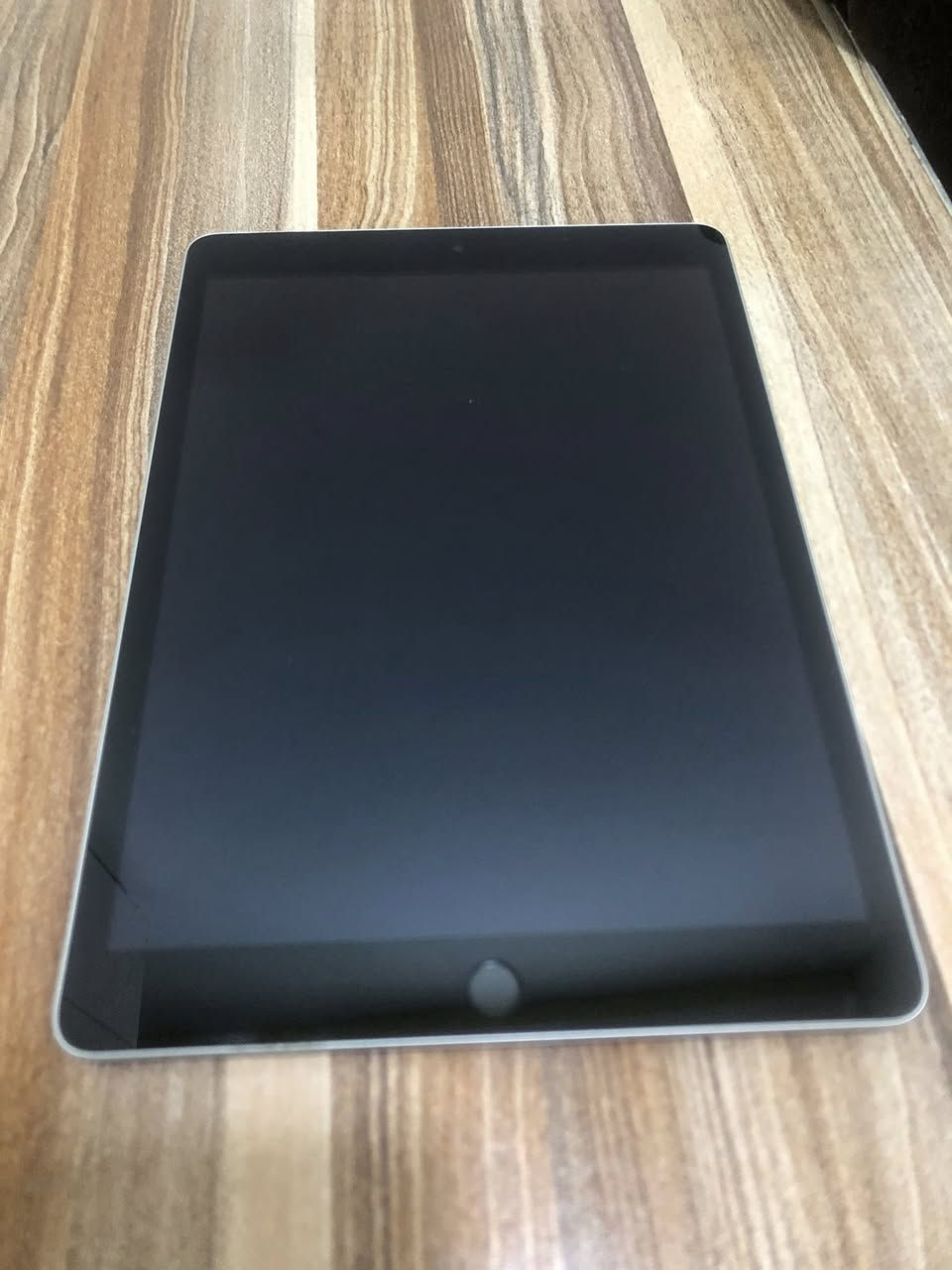 ايباد ايفون 9 استعمال بس 4 شهور جديد كلش مابي شخط واحد ويا لكارتونه مالته مساحة 64 ويا هدية قلم ايباد نوع الماستر سعره 325 وبي مجال بسيط للشراي التواصل ؏ رقم *********** واتساب مكاني اسكندريه
