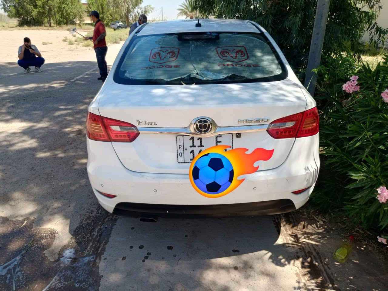 برلنس h530 موديل 2014
بصمه 
فتحه بالسقف 
كير مكفول
محرك مكفول  
لايت زنون 
تبريد ثلج 
شاشه 
دوشمه جديده 
رقم بغداد انكليزي
حدادية صدر خلفي كامل 
ينراد الها صدر امامي فقط 
كامله ترايك للبصرة 
تخم تاير جواها جديد 
اسبير بالجيس 
السنويه لل(2028)
السعر 75 وبيها مجال قليل للتواصل 
***********
مكان السياره بابل طريق حله بغداد
