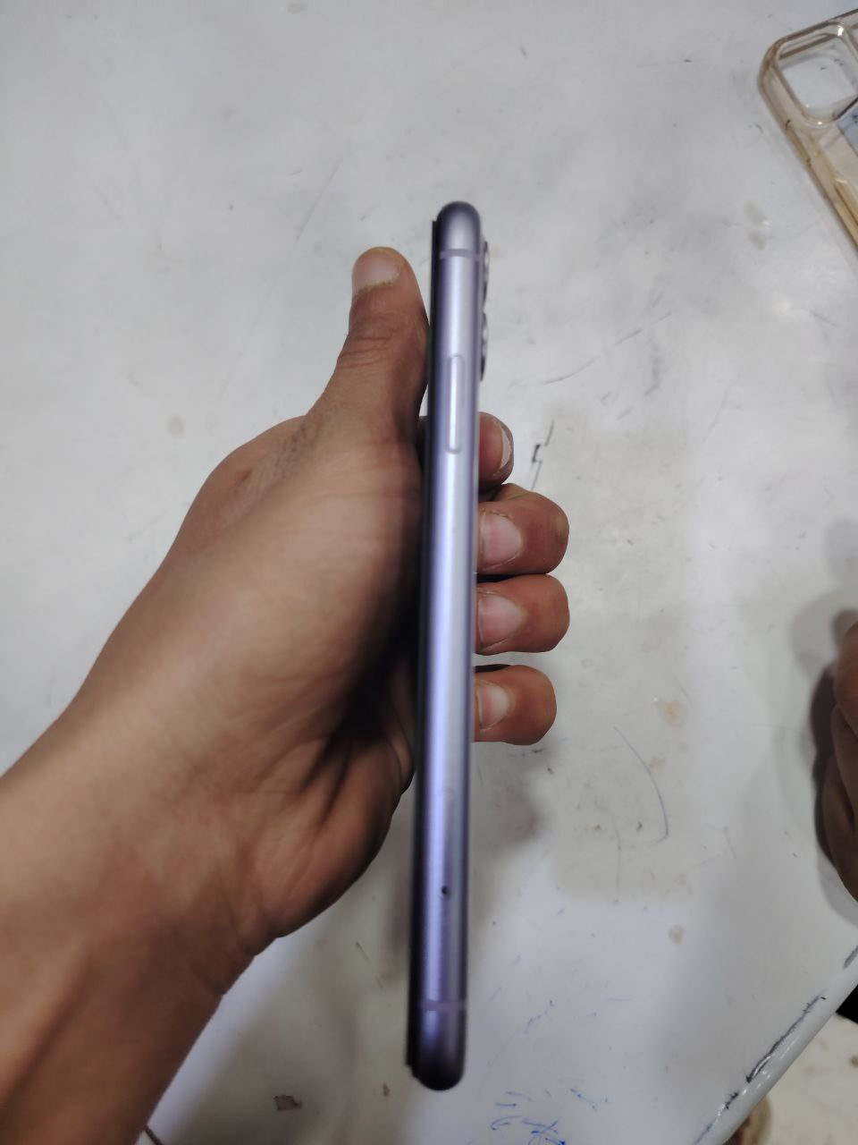 السلام عليكم آيفون11 عادي للبيع  ذاكره 128 بطاريه 100 // مستبدل بطاريه وشاشه اصيله مال جهاز ثاني  3 خيارات فيس ايدي يشتغل.  سعر 225 وبيه مجال مكاني نجف حي شرطه


**إذا كنت صاحب هذا الإعلان وتريد حذفه لأي سبب، رجاءا أرسل رسالة إلى الدعم الفني**