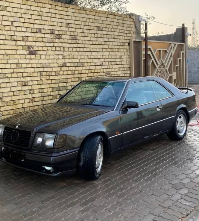 السلام عليكم
مارسدس دب كوبيه 
موديل 1993
مكاني البصره
رقم ***********
