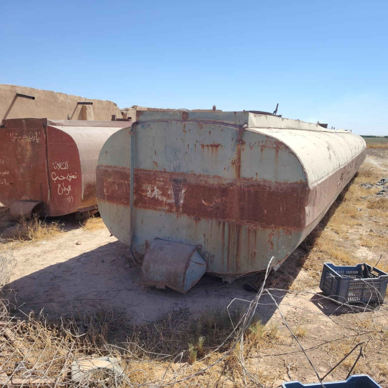 للبيع خزانات صهاريج السعر 30 ورقه
0773 590 6425
