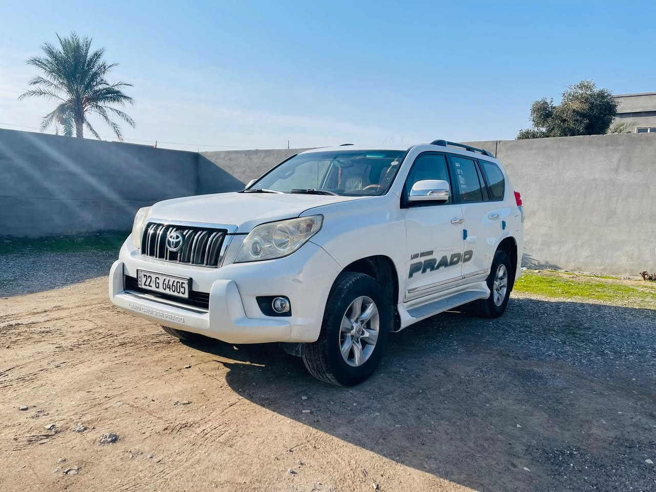 *********** السلام عليكم مكلف بل نشر للبيع تيوتا   برادو موديل 2011  كلين كلين بدون اي ضرر ولا صبغ محرك اربعه مامفتوح رقم اربيل بسم الراجبها ماشيه 171 بعدها جديده مال بيت كلها وضع شركه  السعر 240 مجال غليل جدن للطيبين
