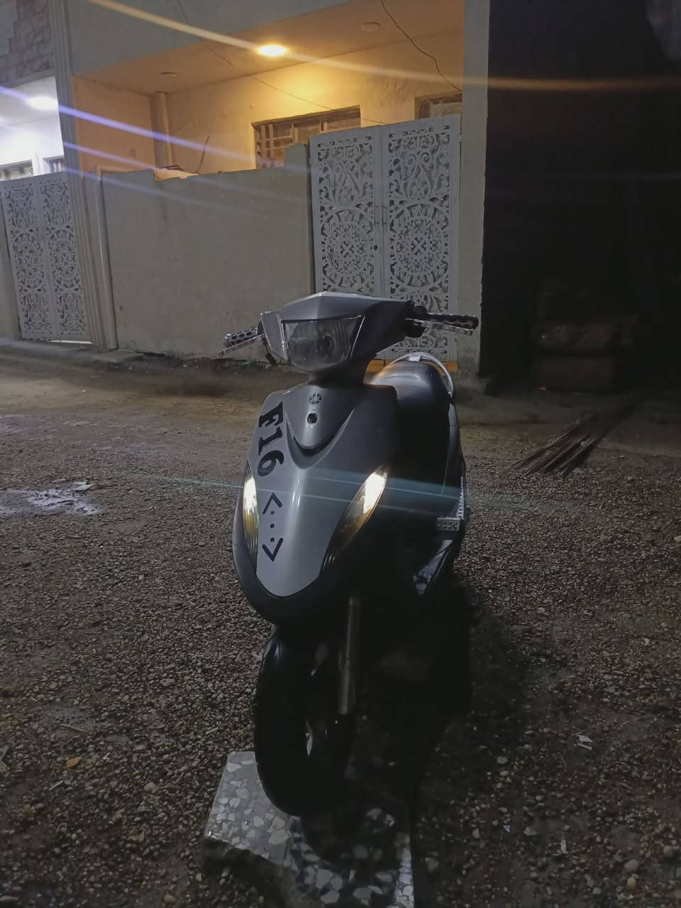 سلام عليكم ماكس عدله للبيع الدراجه ختم واحد ماعده مال مازده وال شوته وال بقيه كلها ختم واحد ويلات نجمه وال بلاديات موجودات همين بدلتهن للجماليه بوشه 55 اني بدلتها علمود القوه وال بلاديه موجوده كلشي مابيها الدراجه على ايدي من 2023لحد لأن كامله كابريتر جديد بدلته نكره سلف  بكل وقت ماتعبك صالنصه بلاديه السعر 650 بيها مجال بسيط المكان بغداد البياع ***********  متواجد واتساب
