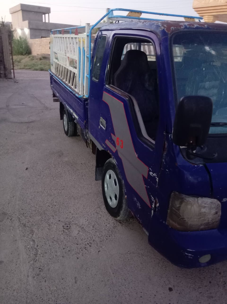 السلام عليكم للبيع كيا رقم بس بدون تحويل سنويه  2027 محرك كير اكسن شرط صدر باور كلها شغاله الرقم*********** خابرني السعر 31
